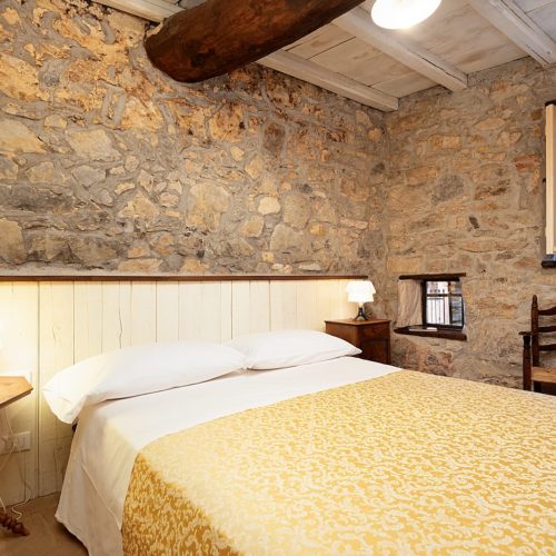 bfb0aa46-78e7-4c26-b5e6-b1d793d08c42